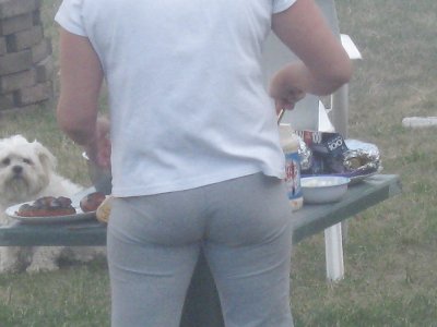 My nextdoor neibor on the other side - image content by cold_maze