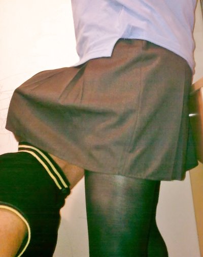 Upskirt uniforms - image content by energeticxhero