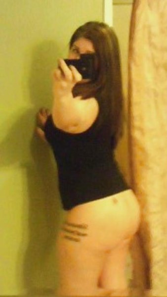 Am I hot? - image content by solar.sage606