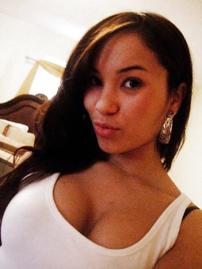 Facebook Boobs - image content by xchillcastle