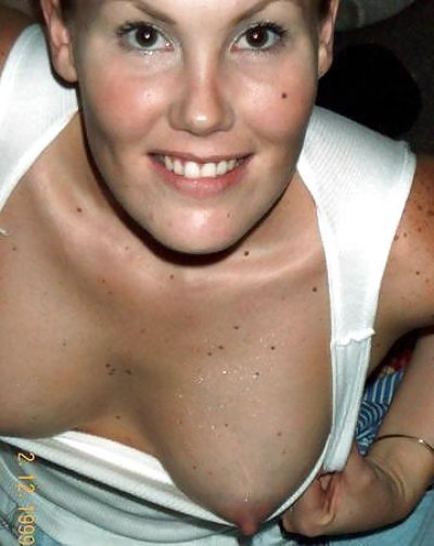 Outdoors and Flashing. - image content by gurubright101