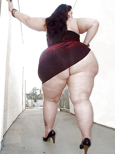 Backsides to Adore - image content by angel_solar