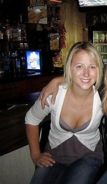 Few of me - image content by diamond_angel